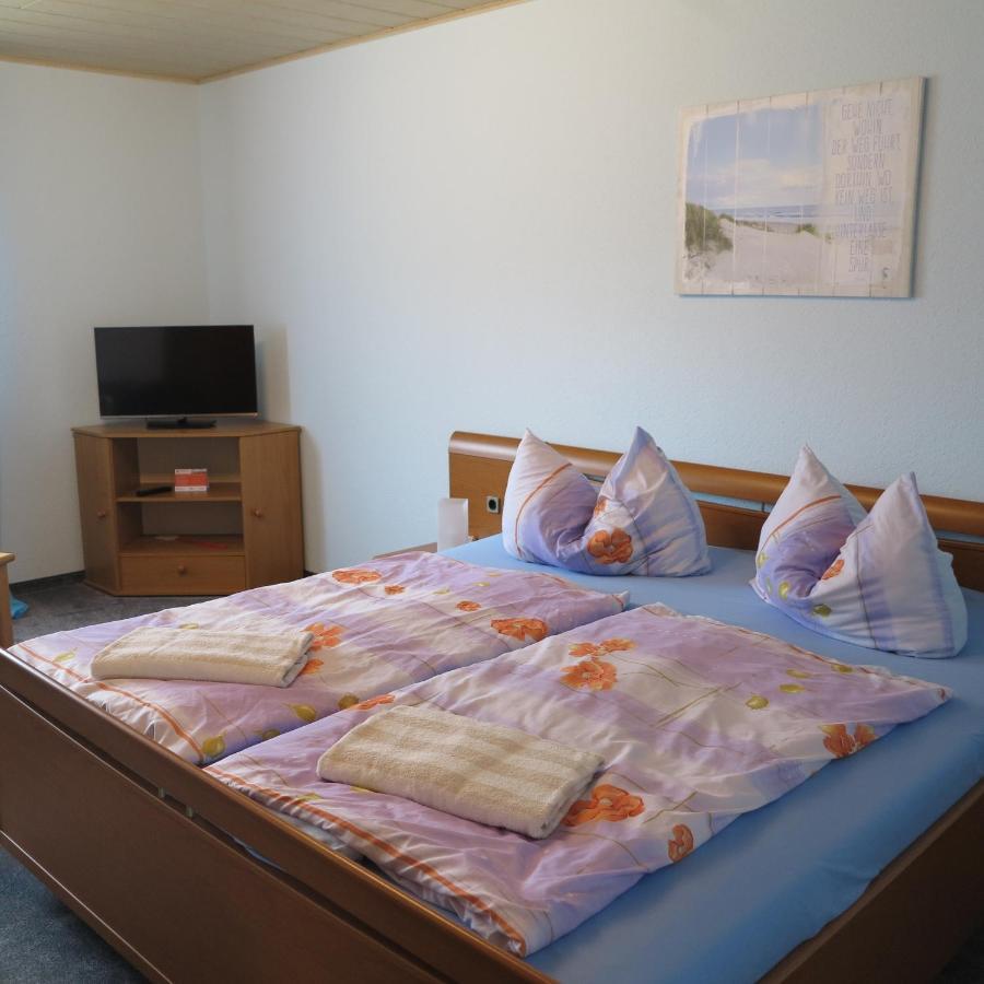 Ferienwohnung Kuehnel Pfaffendorf ภายนอก รูปภาพ